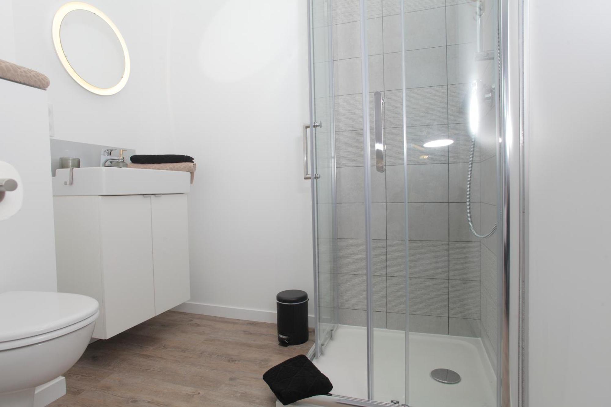 Apartment Sleepinconcarneau, 200 M De La Mer, Centre-ville Pietonnier Concarneau