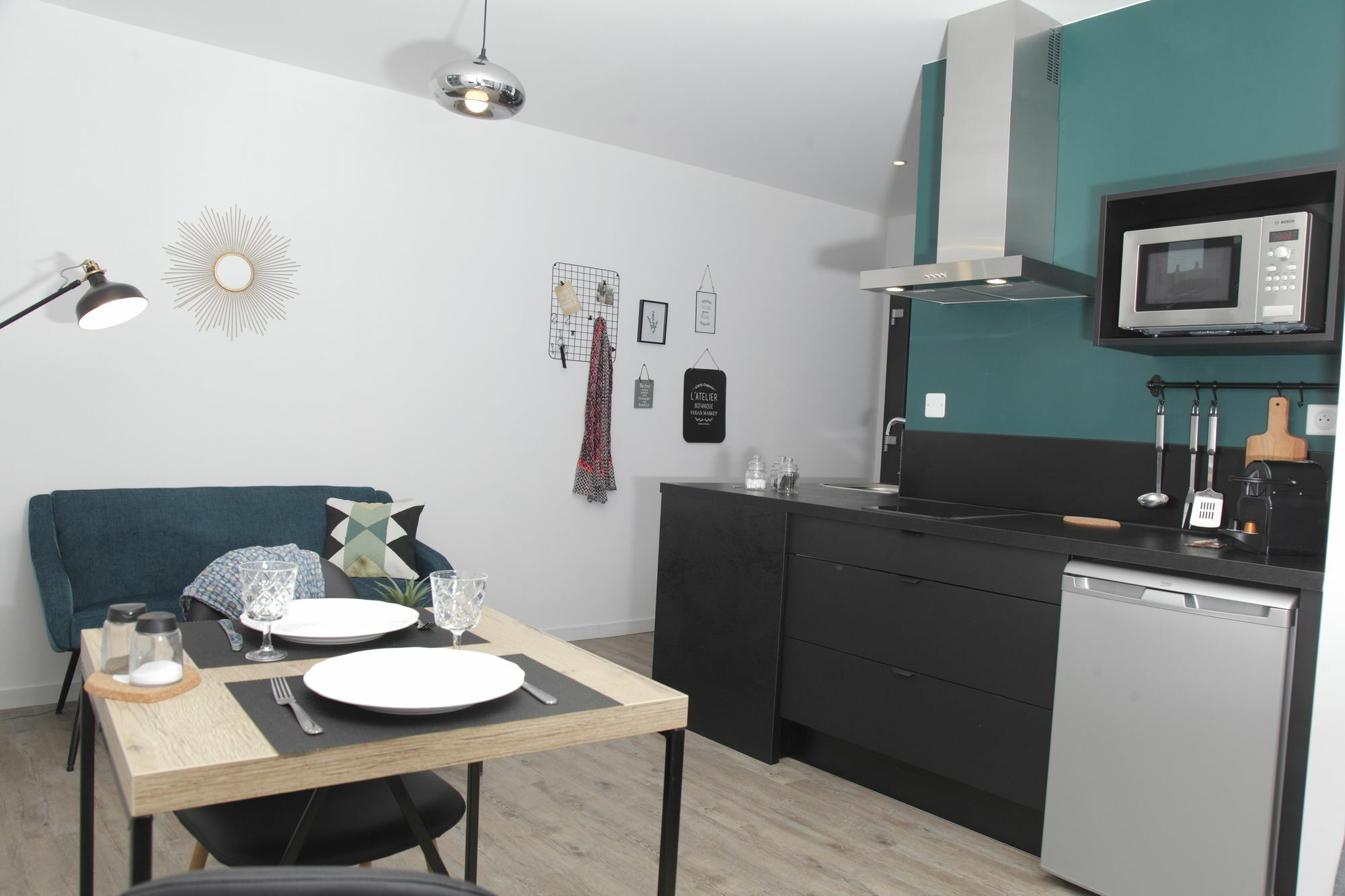 Apartment Sleepinconcarneau, 200 M De La Mer, Centre-ville Pietonnier
